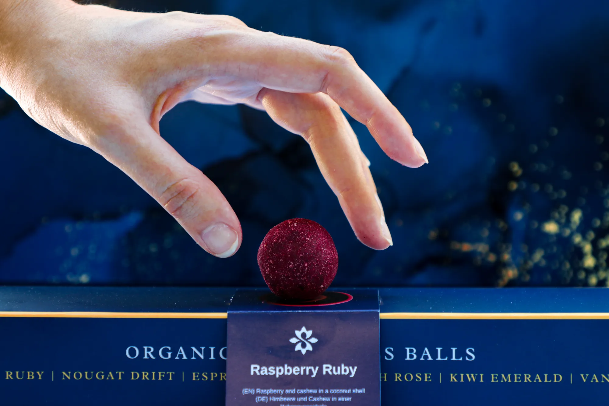 senarro-bliss-balls-red-hand